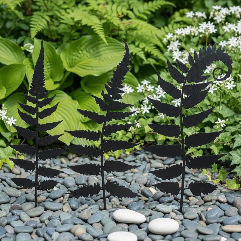 Metal Fern Garden Stake, Boho Fern Metal Decor, Minimalist Fern Art, Zen Garden Fern Yard Art Sign