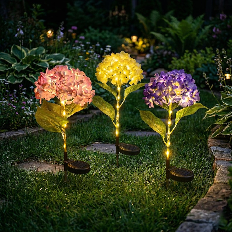 Solarbetriebene Hortensien-Gartenlichter, wasserdichte LED-Laternen-Dekoration mit realistischem Blumeneinsatz