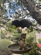 Metall Vogelhaus mit Eichhörnchen und Regenschirm, Antikes Bronze-Finish, für Garten Hof Dekoration