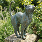 Bronze Katzenskulptur im Vintage-Stil mit Verdigris-Finish, Feline Kunst Statue, Antiker Look, Katzenverzierung, Tierkunst, Sammlerfigur