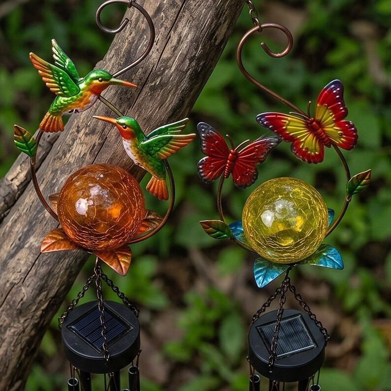 Solarbetriebenes Kolibri und Schmetterling Windspiel aus Schmiedeeisen mit Crackle-Glas, Set