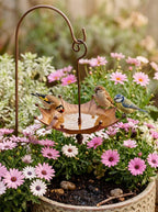 Metallschirm-Vogelfutterhaus und Bad, rustikale Gartendekoration, hängende Hofverzierung