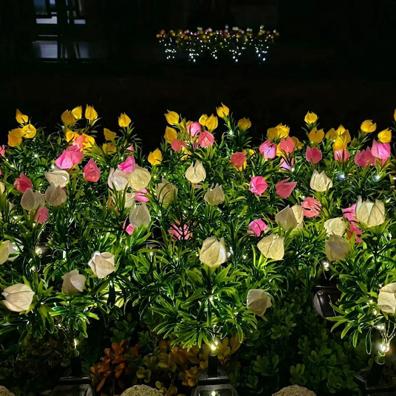 Solar Gardenia Blumenlichter, LED Blumenlampe im Freien, wasserdichter Terrasse Yard Gartendekor, Warmweiß