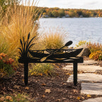 Black Metal Kayak Garden Stake, Lakeside Lawn Decor with Paddle and Cattails